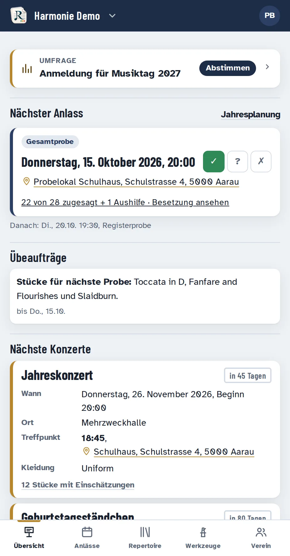 Übersicht in der App: offene Umfragen, Proben ohne Antwort, nächster Anlass mit Zu- und Absage, Übeaufträge